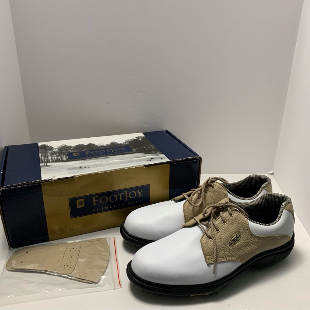 FOOTJOY NWT women’s size 9.5 M Golf Cleats shoes